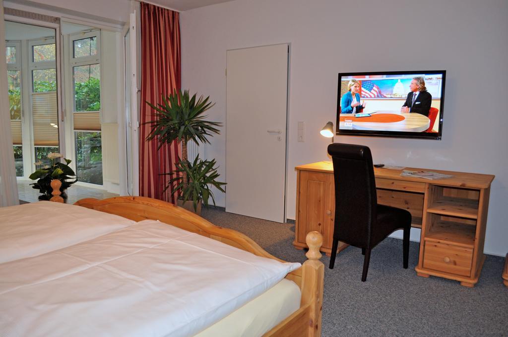 Wiefelstede Hellmanns Hotel Bremers Bauerndiele الغرفة الصورة