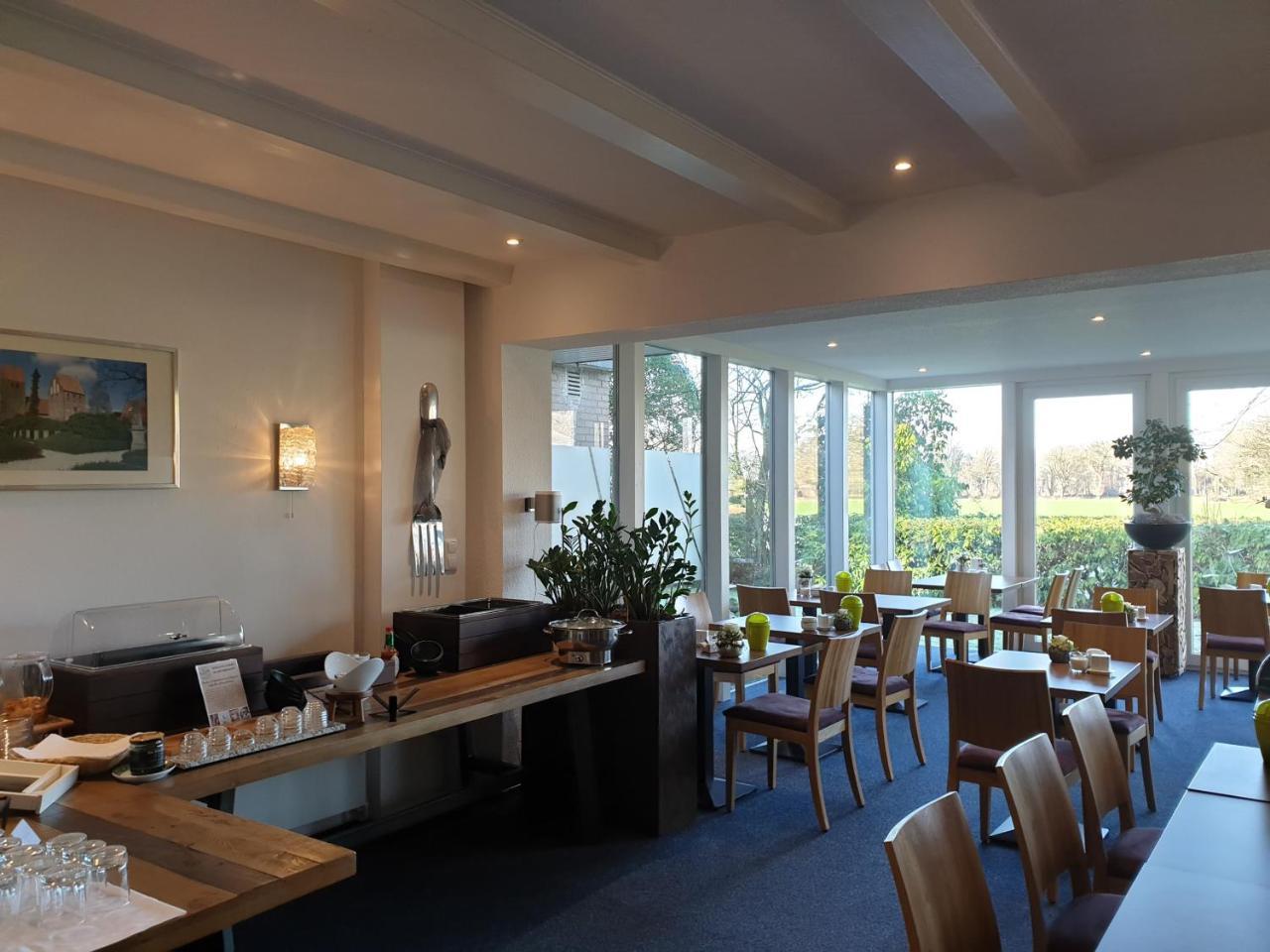 Wiefelstede Hellmanns Hotel Bremers Bauerndiele المظهر الخارجي الصورة