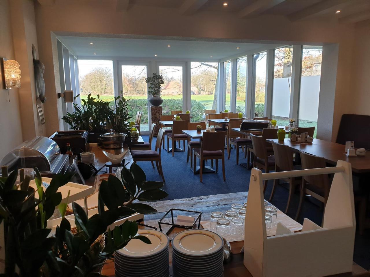 Wiefelstede Hellmanns Hotel Bremers Bauerndiele المظهر الخارجي الصورة